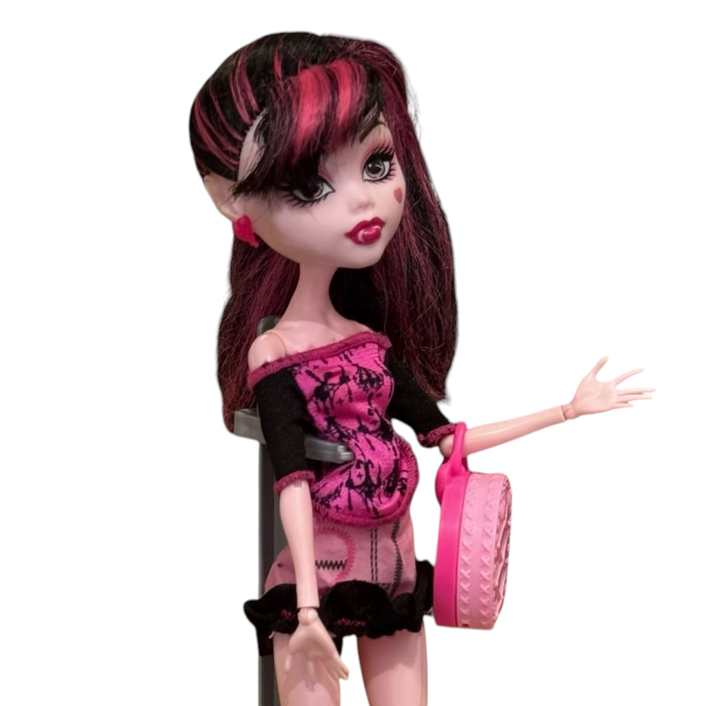 Monster High Scaris City of Frights Draculaura nukke