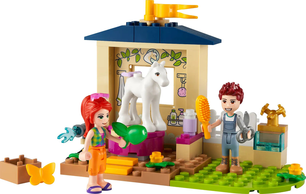 LEGO Friends 41696 - Tallin poninpesupaikka