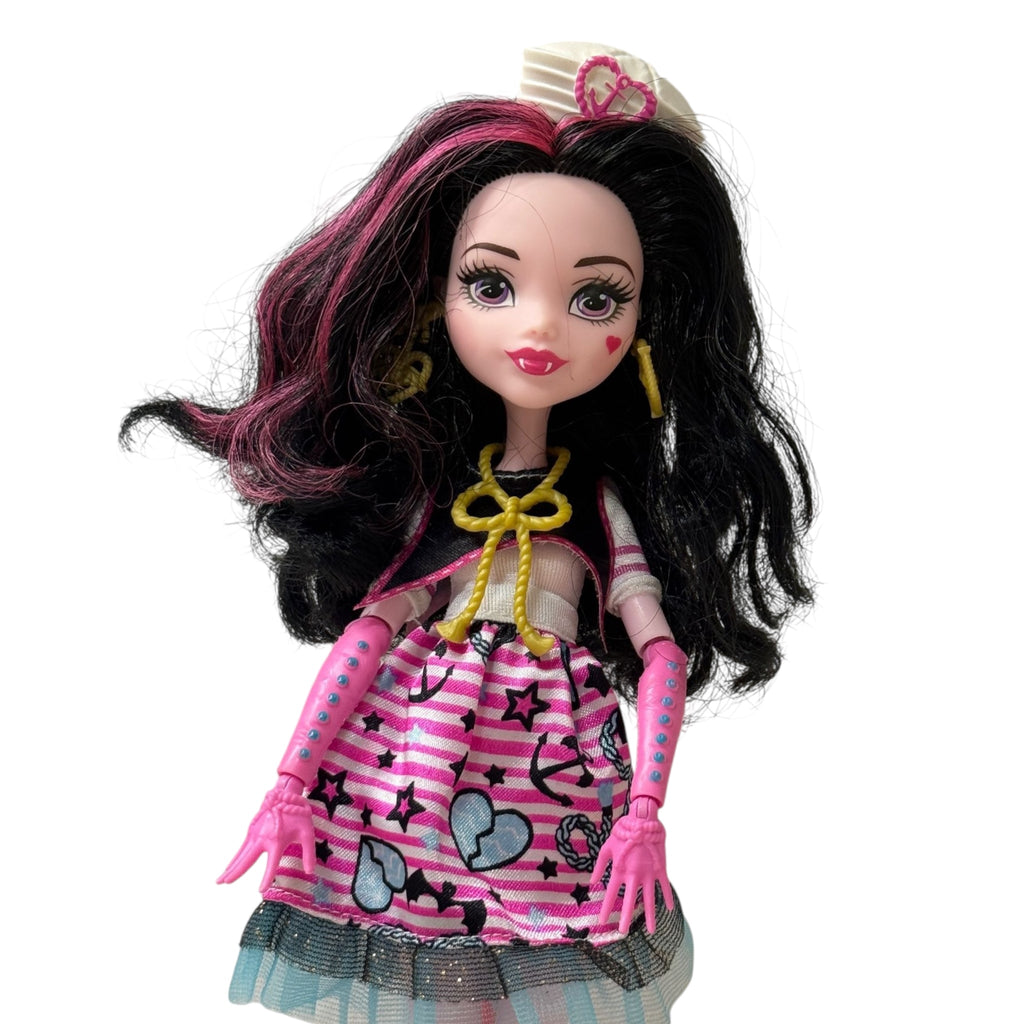 Monster High Nautical Ghouls Shriekwrecked Draculaura nukke