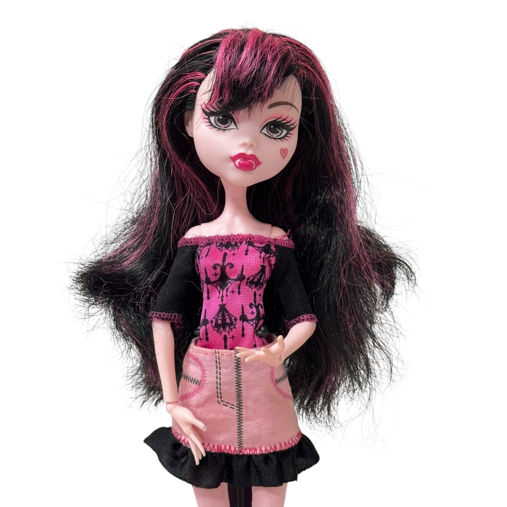 Monster High Scaris City of Frights Draculaura nukke