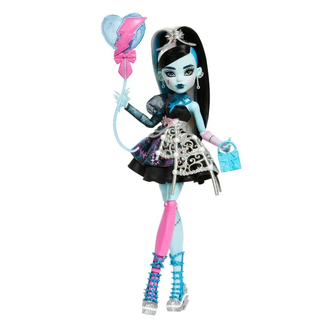 Monster High Scary Sweet Birthday 1600 Frankie Stein nukke