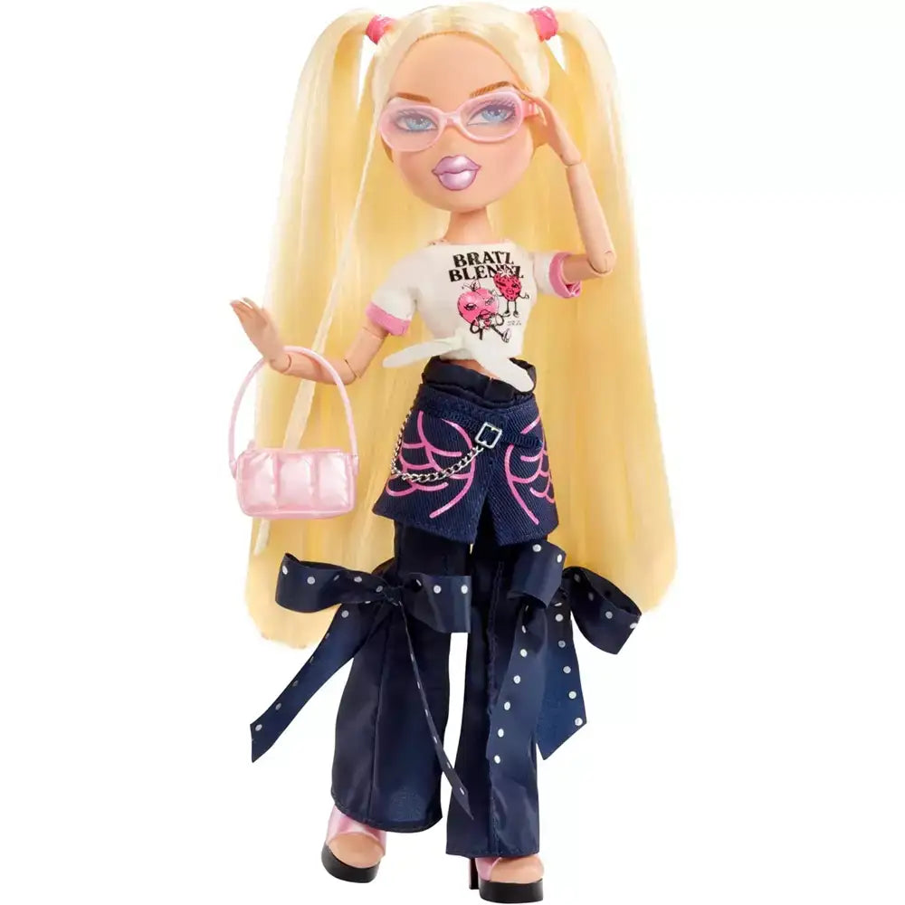 Bratz: Stylin Cloe nukke + T-Paita