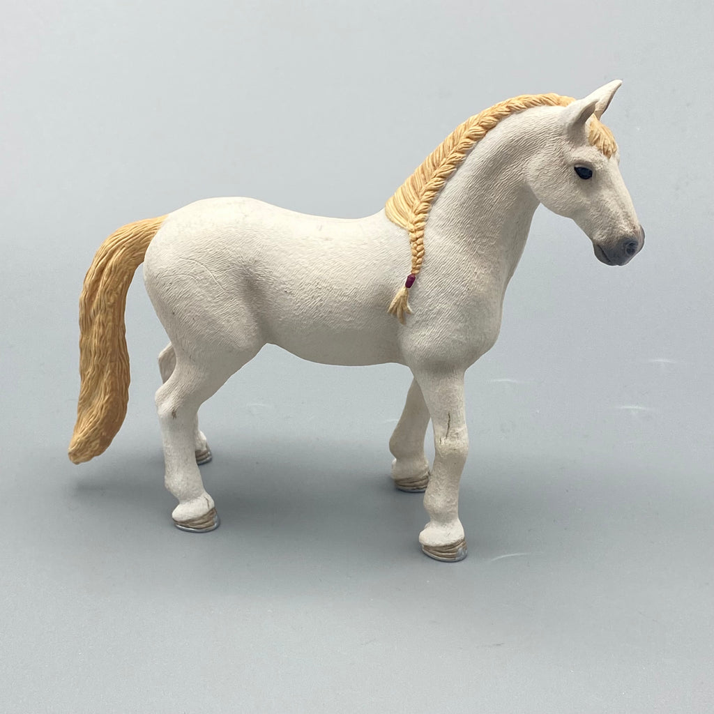 Schleich hotsell lusitano mare